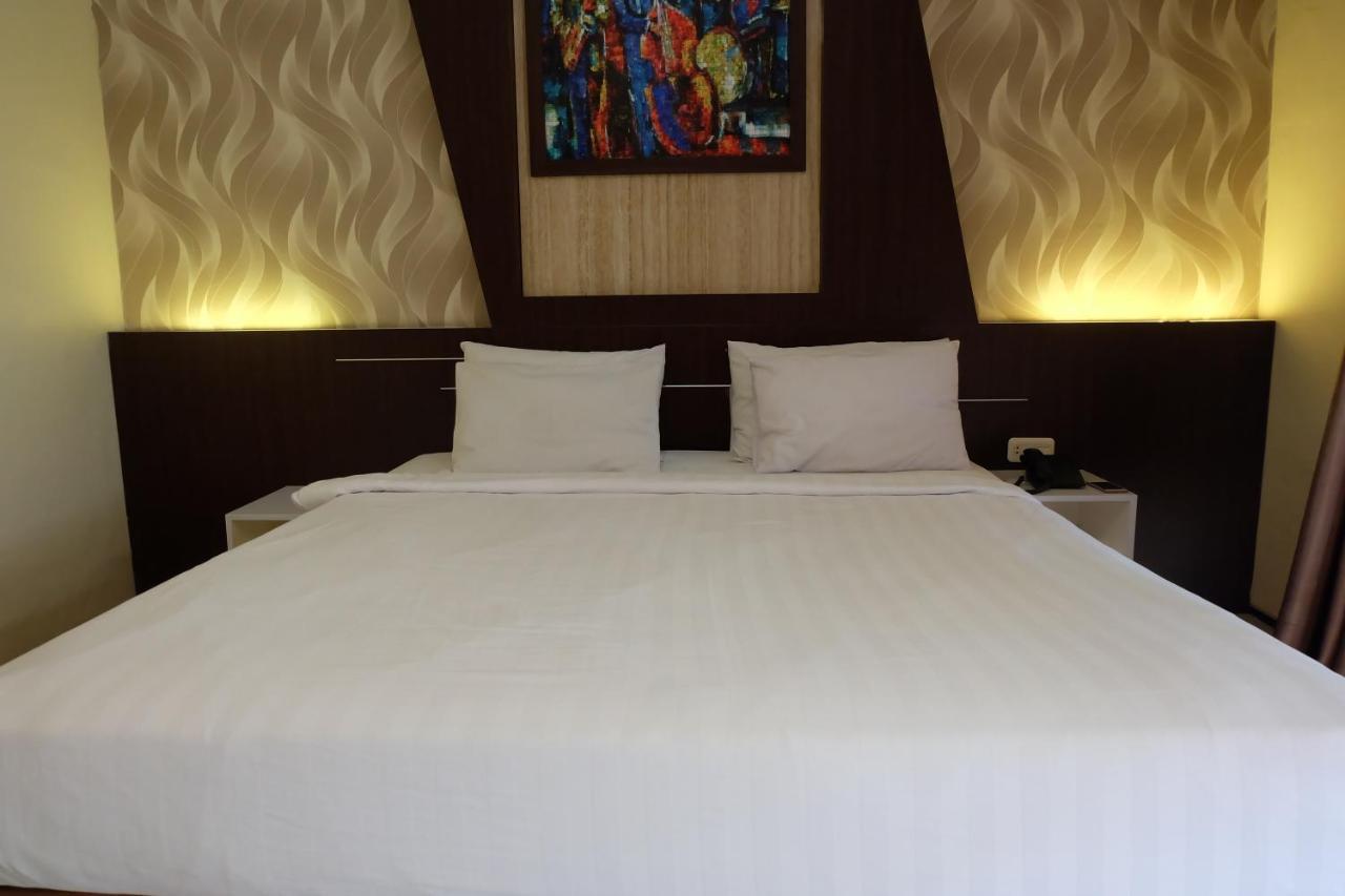 Votel Kartika Abadi Hotel